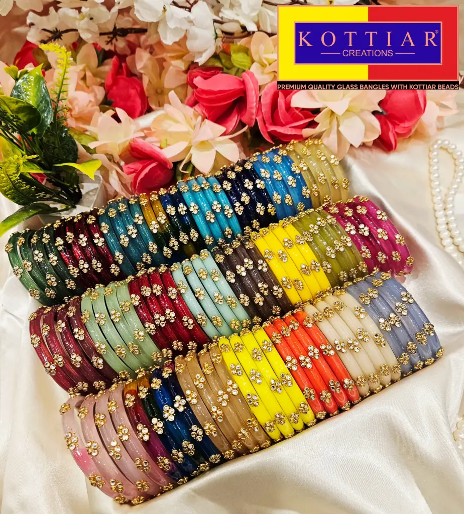 4 pis crystal  bangals Kundan 