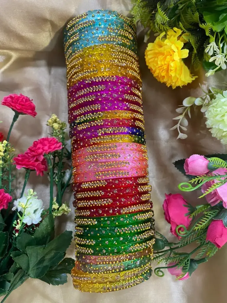 4 piece glass bangle