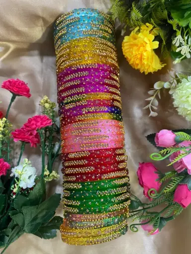 4 piece glass bangle