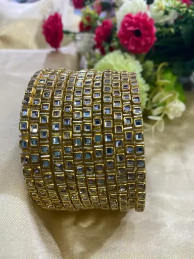 Kundan side bangle